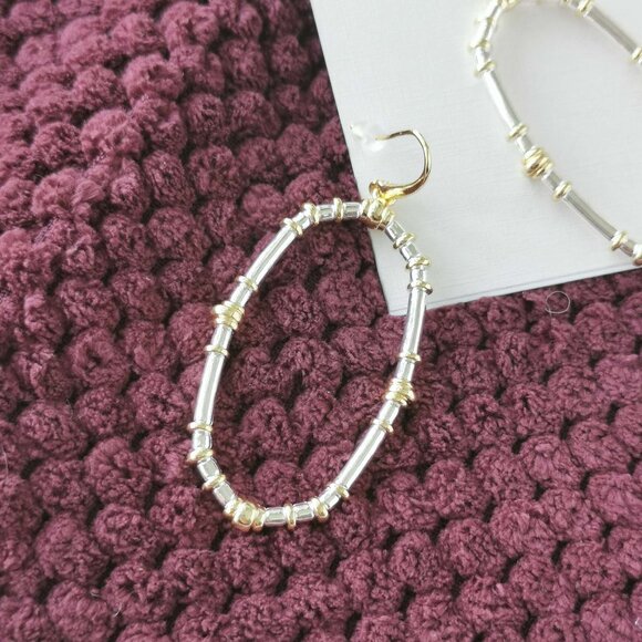 Kendra Scott Mixed Metal Essie Earrings NEW - Picture 3 of 3